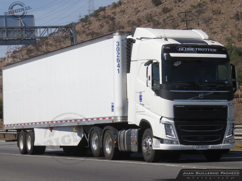 ► Volvo FH 460 Globetrotter
► Transportes Nazar | N° T-790
► Placa Patente: LKVR13
► El Manzano, (Chile) C 0012.jpg